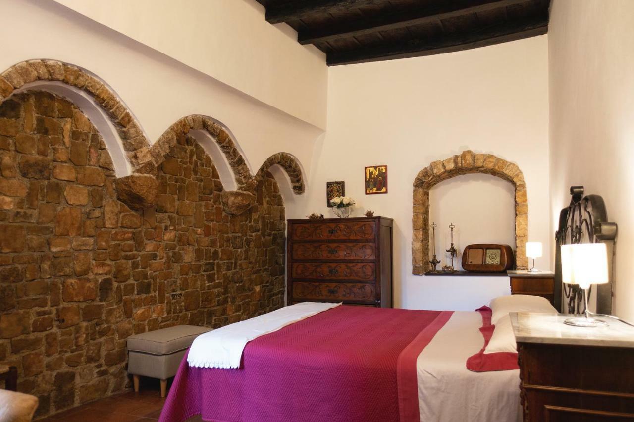 Aurora Medieval House Sermoneta Exterior foto