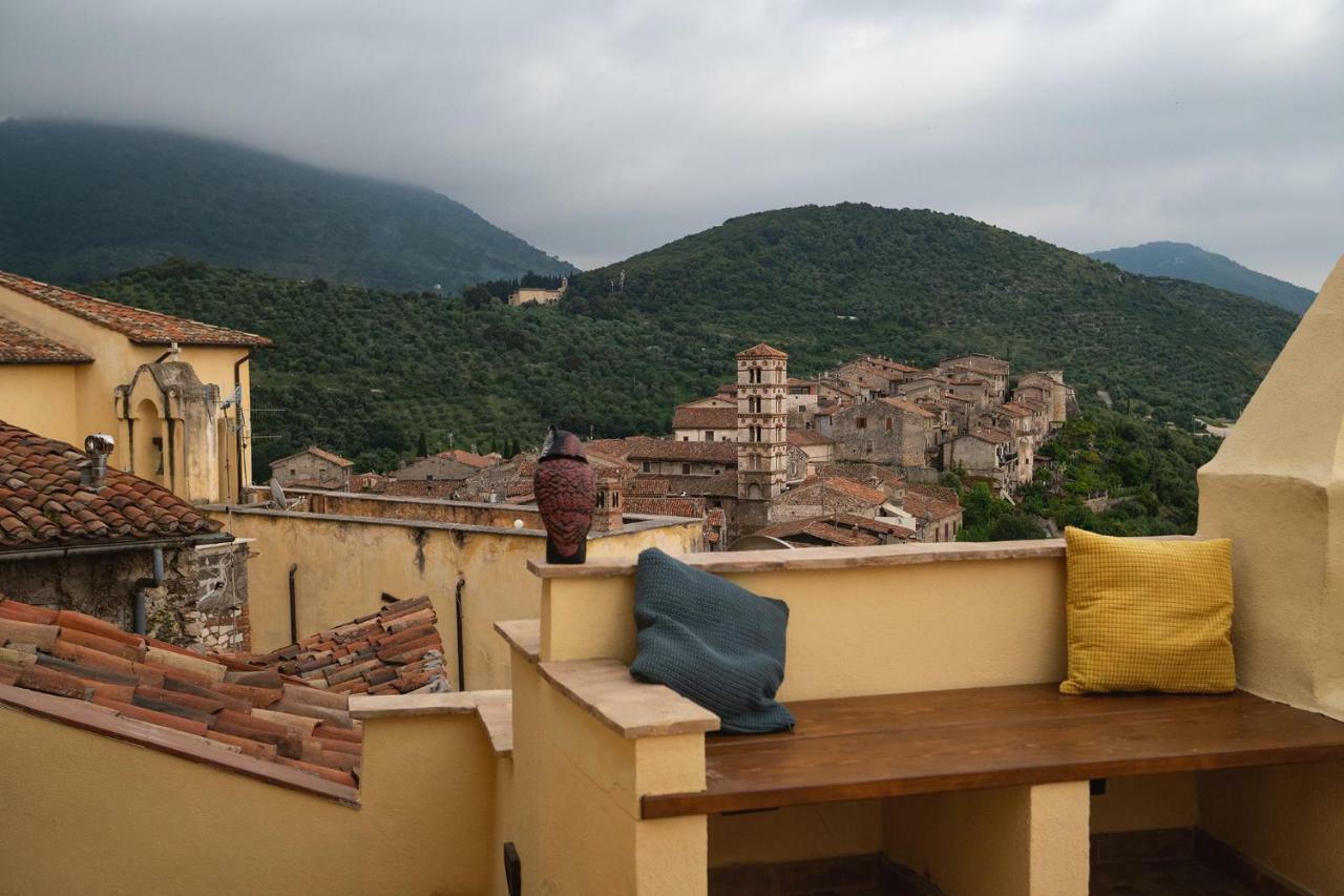 Aurora Medieval House Sermoneta Exterior foto