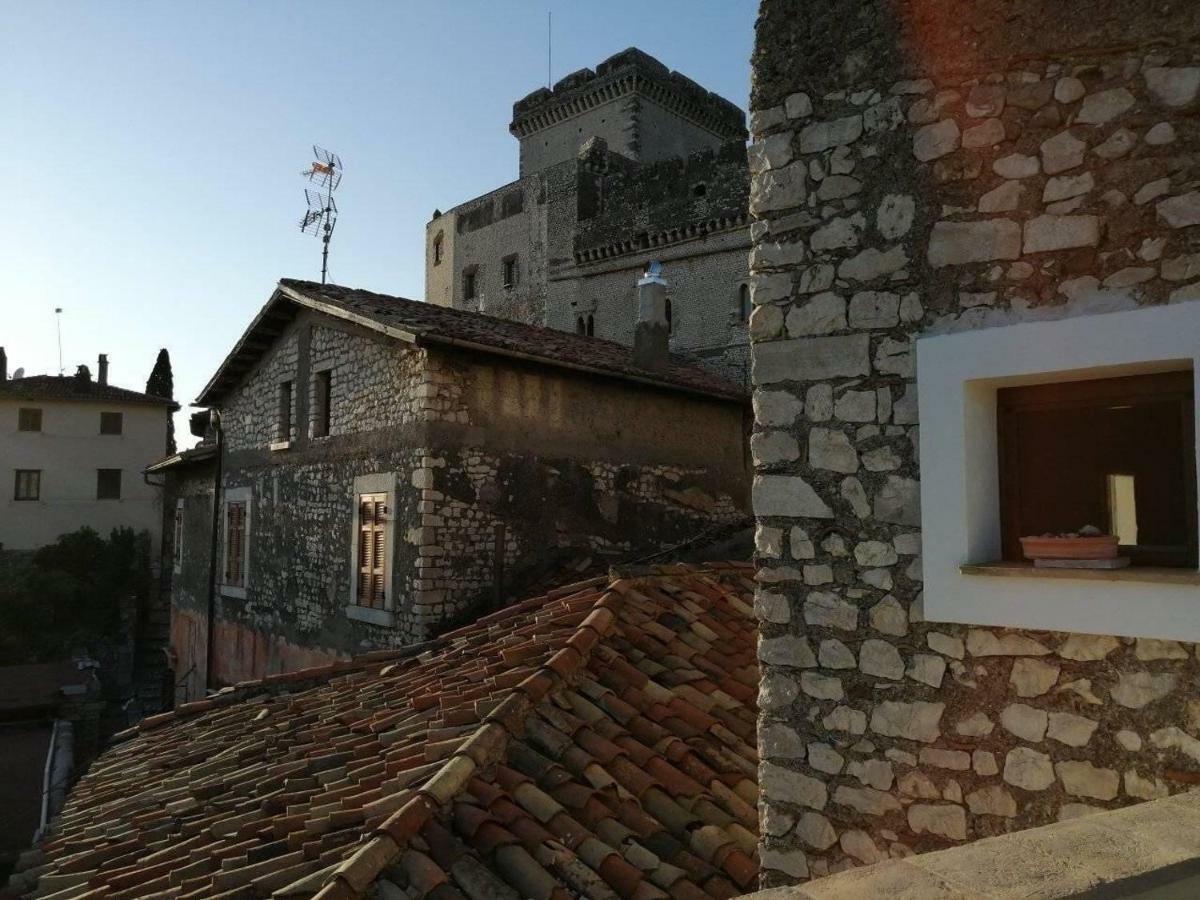 Aurora Medieval House Sermoneta Exterior foto